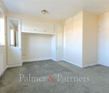 3 bedroom detached house to rent - Photo 6