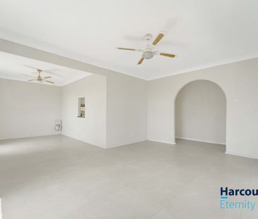 Fully Renovated With Seperate Retreat! - Photo 1