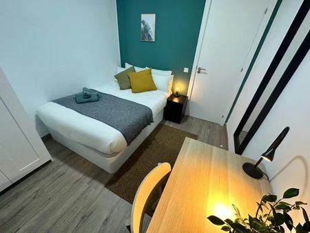 Calle de Rodas, Madrid, Community of Madrid 28005 - Foto 5