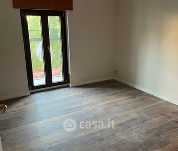 Trilocale in Affitto in Viale Federico Caprilli 7 a Milano - Foto 3