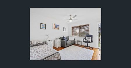 Modern Double-Storey Townhouse in the Heart of Southport - Photo 2