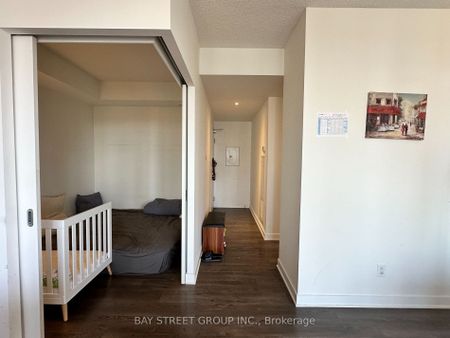 For Lease - 110 Charles Street Unit# 3704, Toronto, Ontario - Photo 2
