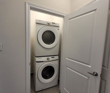 For Lease - 133 Berkely Street, Wasaga Beach, Ontario - Photo 2