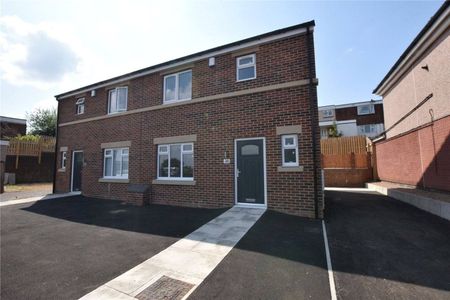 3 Bed Semi-Detached House, Stonecliffe Drive, LS12 - Photo 4