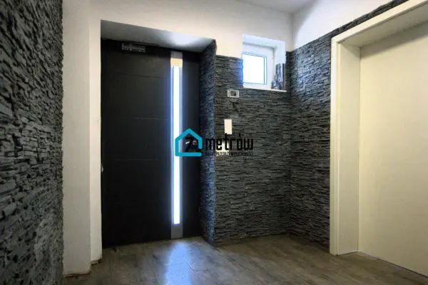 Piękny dom - 5 sypialni - super lokalizacja - Фото 1