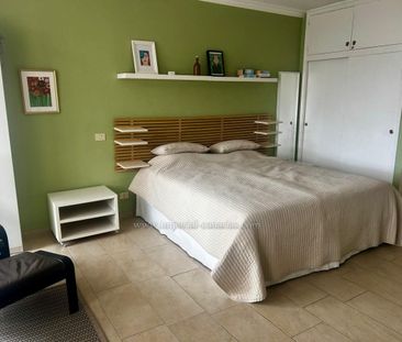Se alquila estudio en primera línea de mar con piscina comunitaria - Foto 6