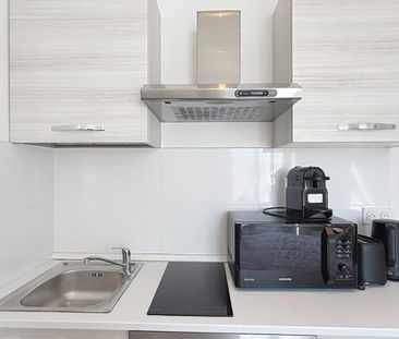 Cannes - Appartement à louer - Studio - 15 m² - 740 € - Photo 4