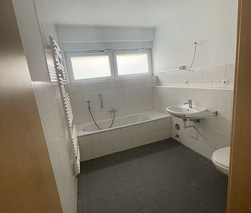 helle 3 -Zimmer-Küche-Bad-Wohnung am Siegener Giersberg zu vermieten - Photo 1