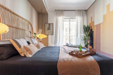 4 room luxury Apartment for rent in Madrid, Spain - Photo 4