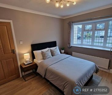 1 bedroom in a house share to rent - Photo 3