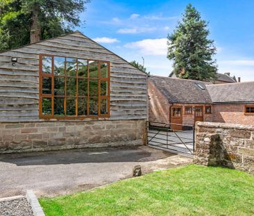 3 bedroom barn conversion to rent - Photo 2