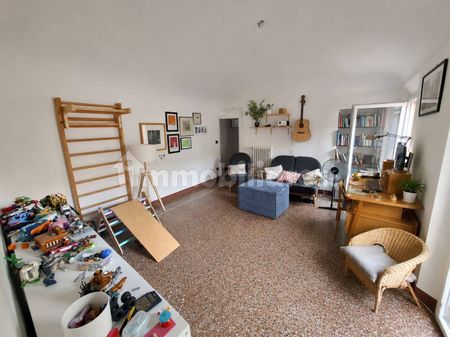 Appartamento buono stato, secondo piano, Centro Storico, Bologna - Photo 3
