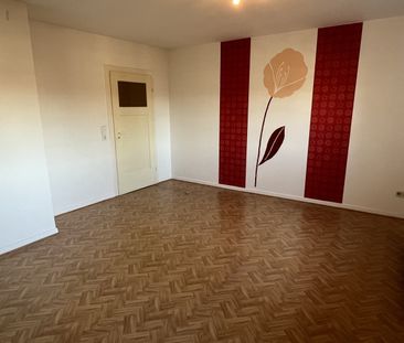 Singles aufgepasst: Wohnen über den Dächern des Dichterviertels von... - Photo 1