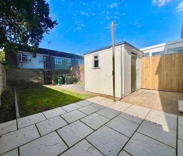 2 bedroom end of terrace house to rent - Photo 6