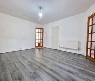 3 Bed Terraced House, York Road, B28 - Photo 4