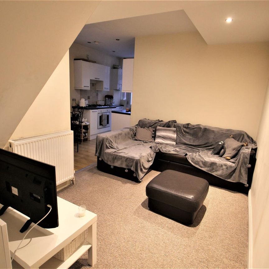 1 bedroom apartment to rent - Photo 1