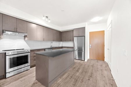 For Lease - 8960 Jane Street Unit# 326, Vaughan, Ontario - Photo 3