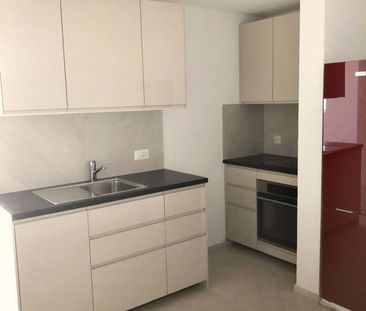 Schönes möbliertes Apartment mit 3.5 Zimmern und atemberaubendem Bl... - Photo 3