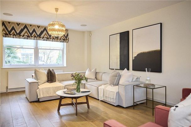 6 bedroom terraced house to rent - Photo 1