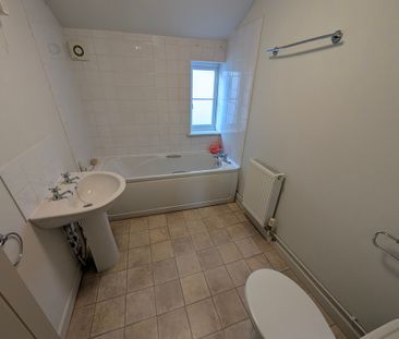 Market Place, Saxmundham, IP17 - Photo 3