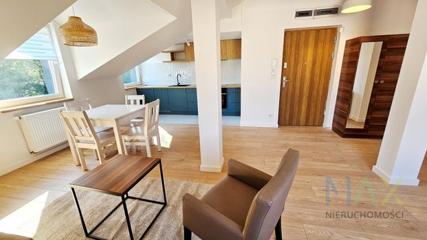 nowe ,przytulne 2 pokoje na poddaszu, Kalwaryjska - Photo 1