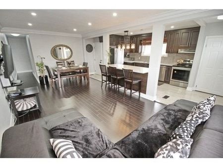 For Lease - 92 Kingsmere Crescent Unit# (Main), Brampton, Ontario - Photo 3