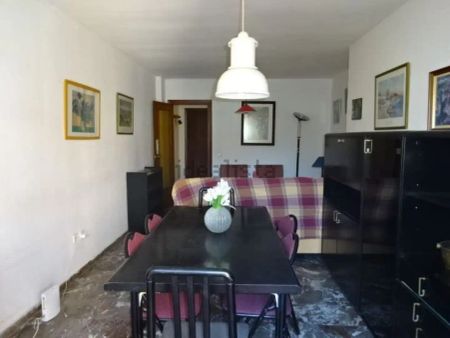 Sevilla - Photo 2