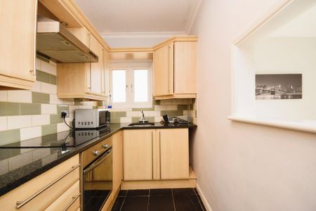 1 bedroom flat to rent - Photo 5