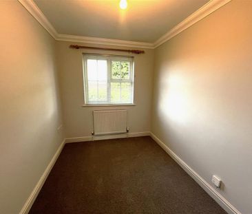 2 bedroom detached bungalow to rent - Photo 5
