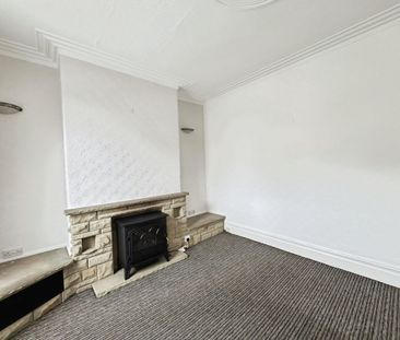 Holdsworth Street, Cleckheaton, West Yorkshire, BD19 - Photo 4