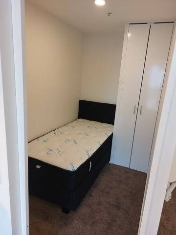 Freshly refurbished! 3 bedroom unit @ HAVARD - Photo 3