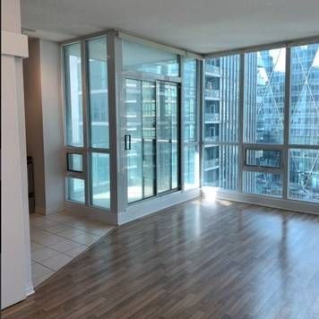 12 YONGE ST. #2010 - 2BED/2BATH, PRIME LOCATION *UTLS FREE* - Photo 1