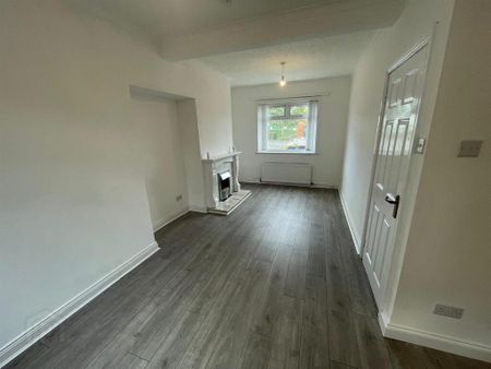 193 Connsbrook Avenue, Belfast, BT4 1JY - Photo 3