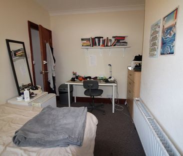 Room in a Shared House, Shaftesbury Road, BN1 - Photo 3