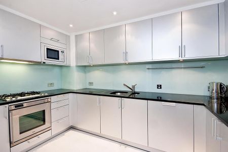 1 bedroom flat to rent - Photo 3