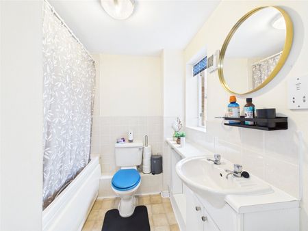 Baynton Meadow, Emersons Green, Bristol, BS16 - Photo 3