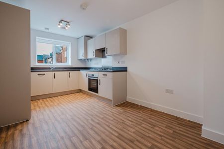 3 bedroom terraced house to rent - Photo 3