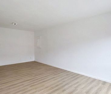 Appartement te huur in La Louvière voor € 775 met 1 slaapkamer - Foto 1