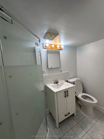 50 Marbury Crescent #Lower - Photo 3