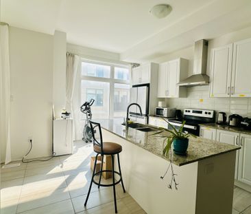 For Lease - 27 Albert Firman Lane, Markham, Ontario - Photo 3