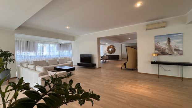 Apartament 4 Camere + Terasă | Herăstrău | Complet Mobila - Photo 1