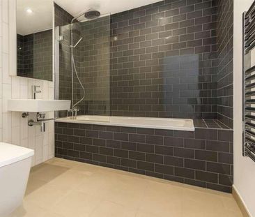 Masthead House, Rope Terrace, London, E16 - Photo 6