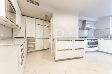 Flat for rent in central Palma - Photo 4