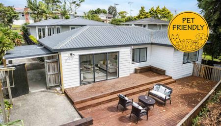 Westlake Zone Three Bedroom Family Home - Photo 3