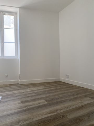 Location Appartement 2 pièces 43m² COGNAC 16100 - Photo 4