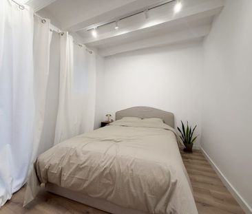 Carrer de lAllada-Vermell, Barcelona, Catalonia 08006 - Photo 6