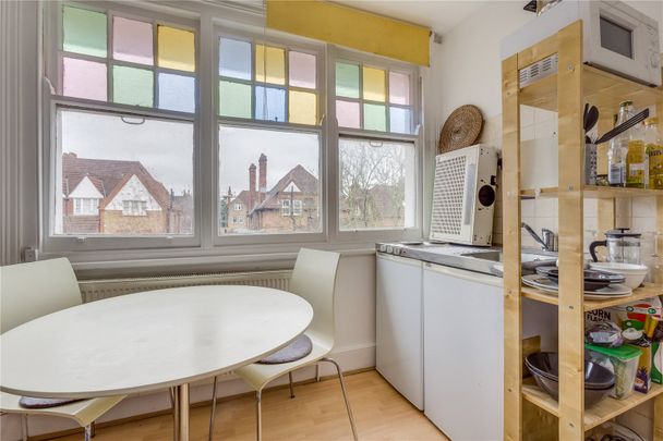 Riggindale Road, Tooting Bec, SW16, London - Photo 1