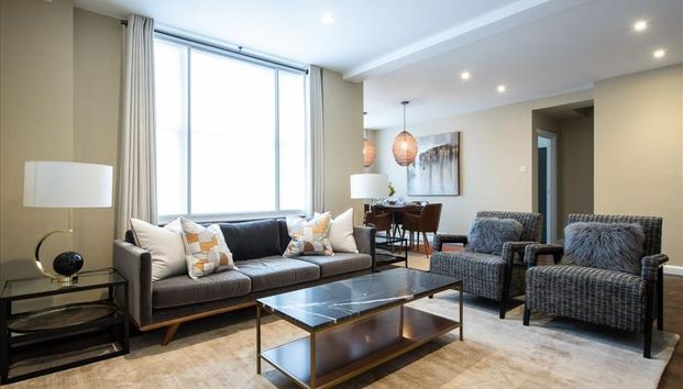 3 bedroom flat to rent - Photo 1