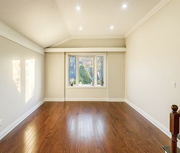 For Lease - 9 Benshire Drive, Toronto, Ontario - Photo 5