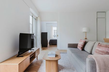 Place de Thorigny - Photo 2